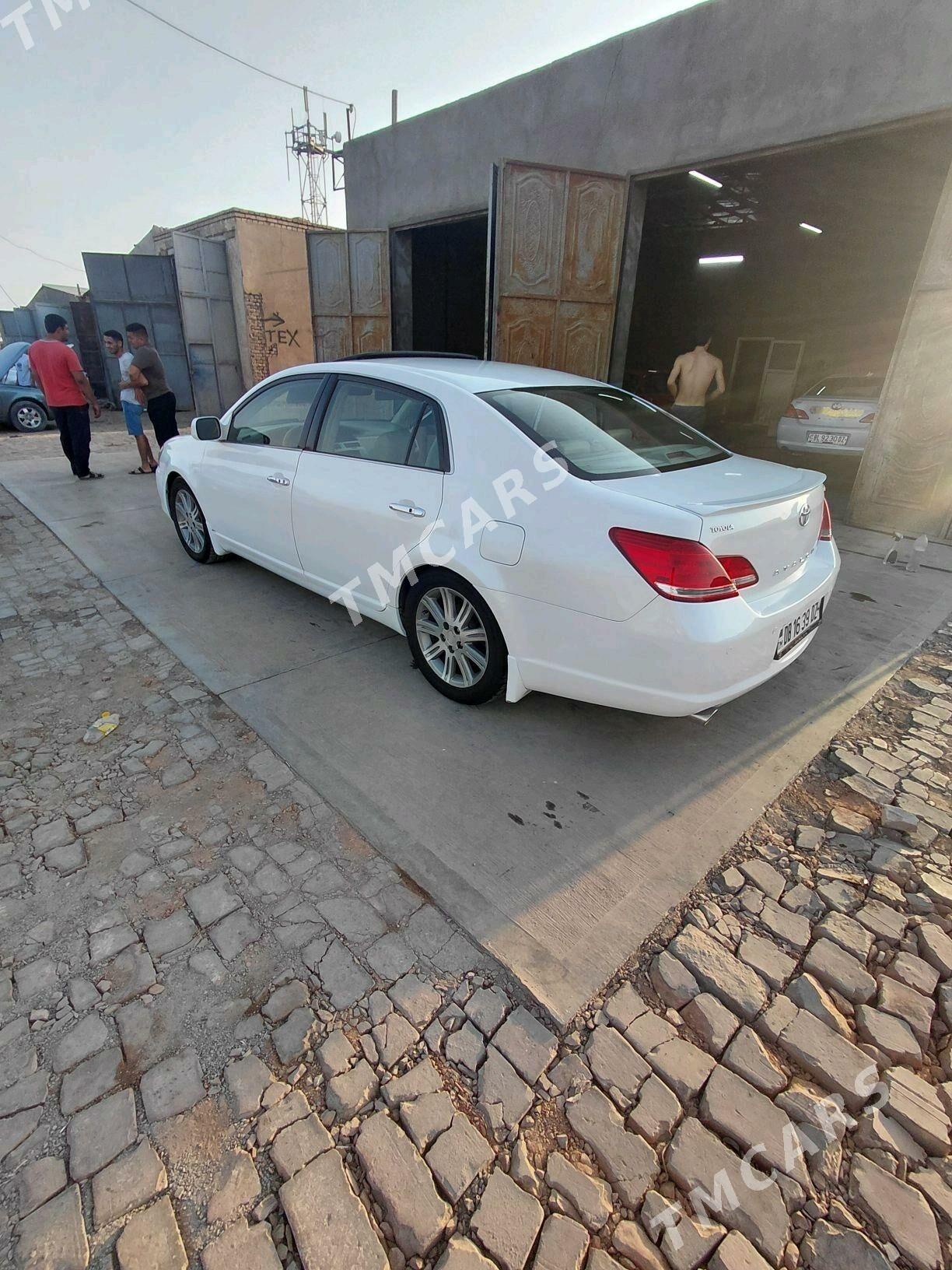 Toyota Avalon 2005 - 170 000 TMT - Гурбансолтан Едже - img 2