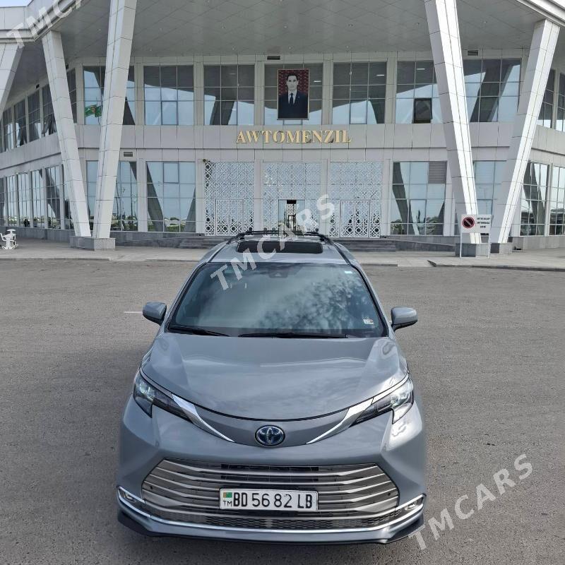 Toyota Sienna 2022 - 480 000 TMT - Türkmenabat - img 10