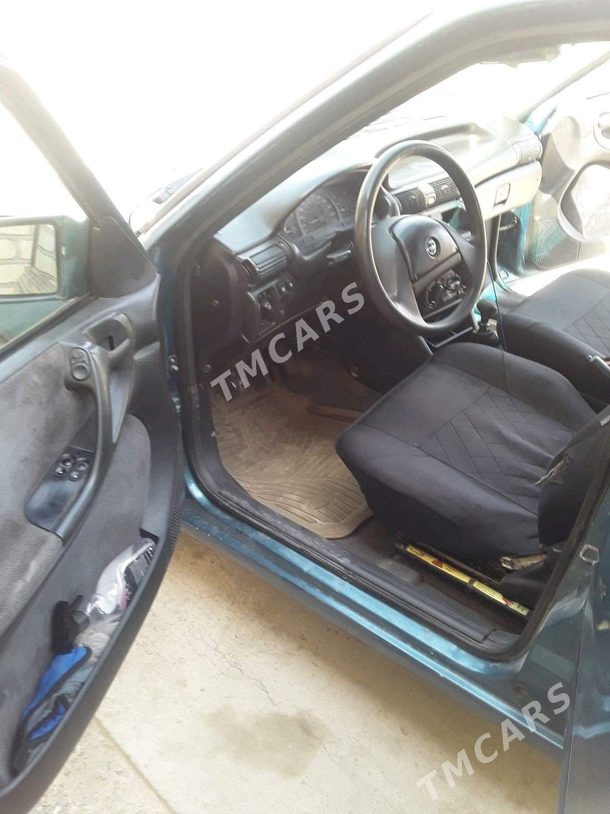 Opel Astra 1993 - 38 000 TMT - Farap - img 8