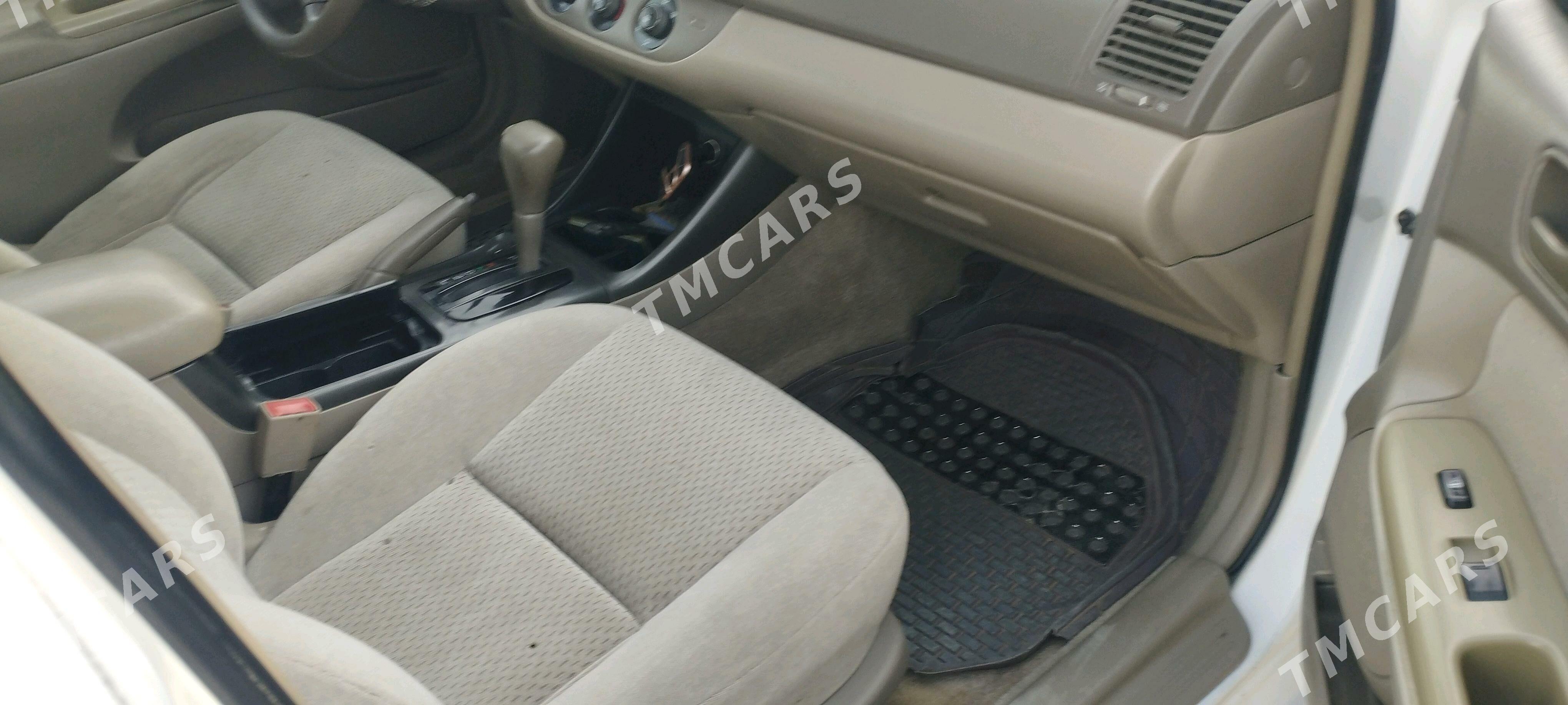 Toyota Camry 2002 - 152 000 TMT - Гурбансолтан Едже - img 2