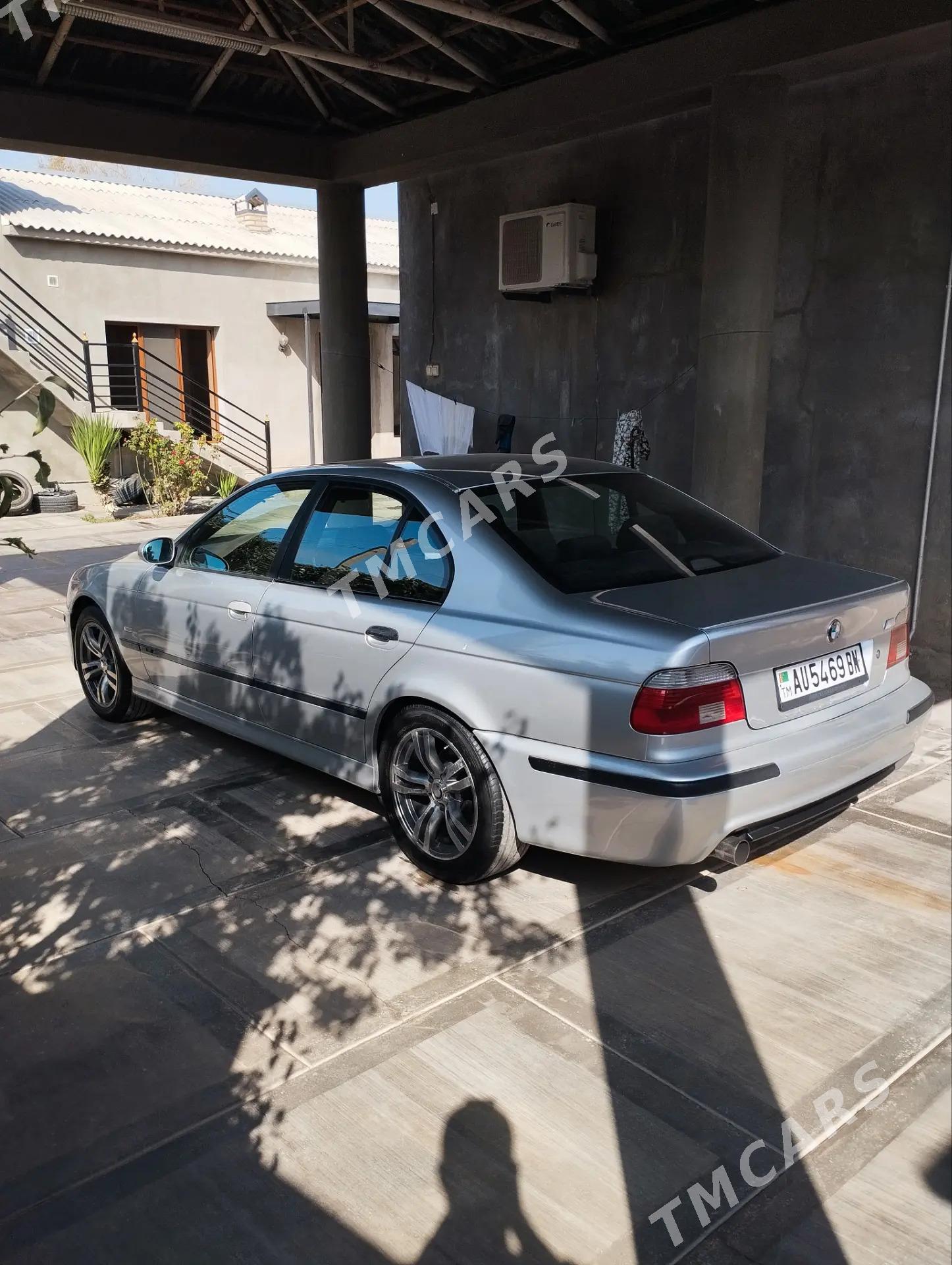 BMW E39 2000 - 115 000 TMT - Балканабат - img 7