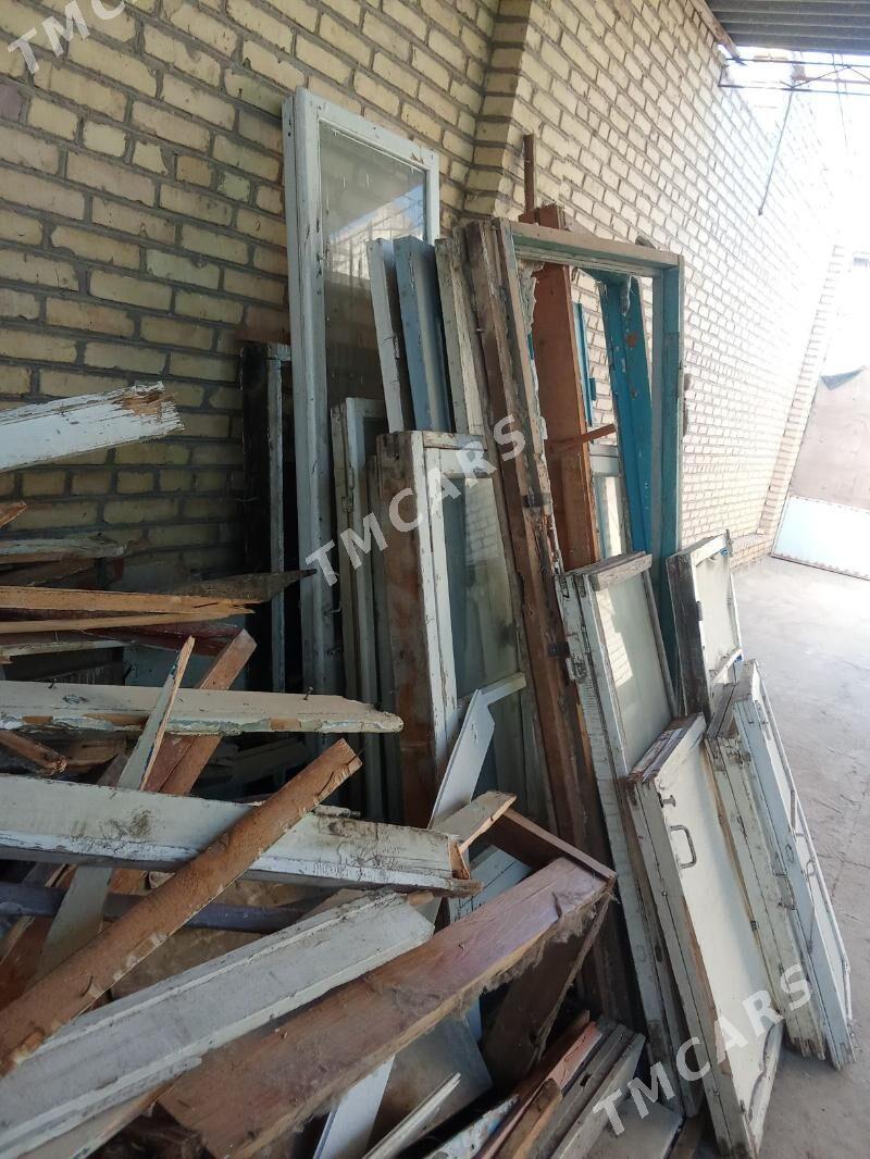 Çorny patalok tagta i eşik - Türkmenabat - img 3