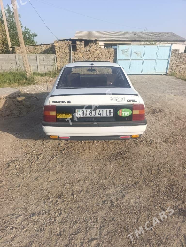 Opel Vectra 1990 - 26 000 TMT - Койтендаг - img 3