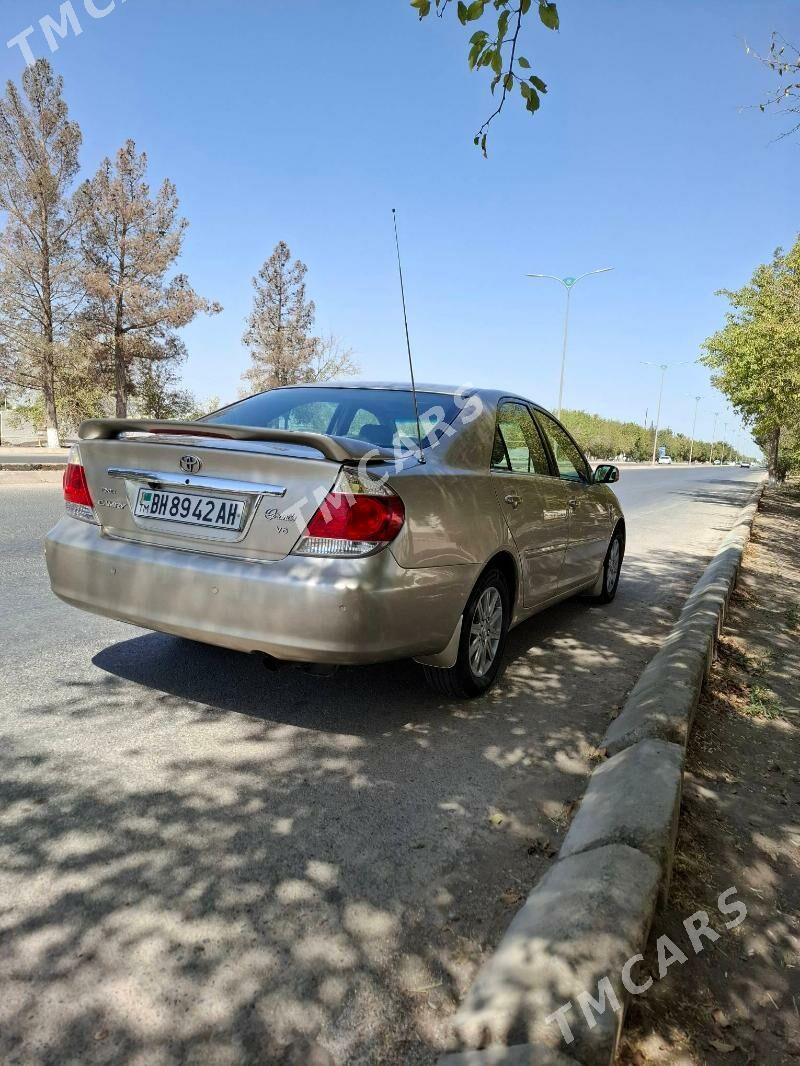 Toyota Camry 2005 - 190 000 TMT - Бабадайхан - img 2