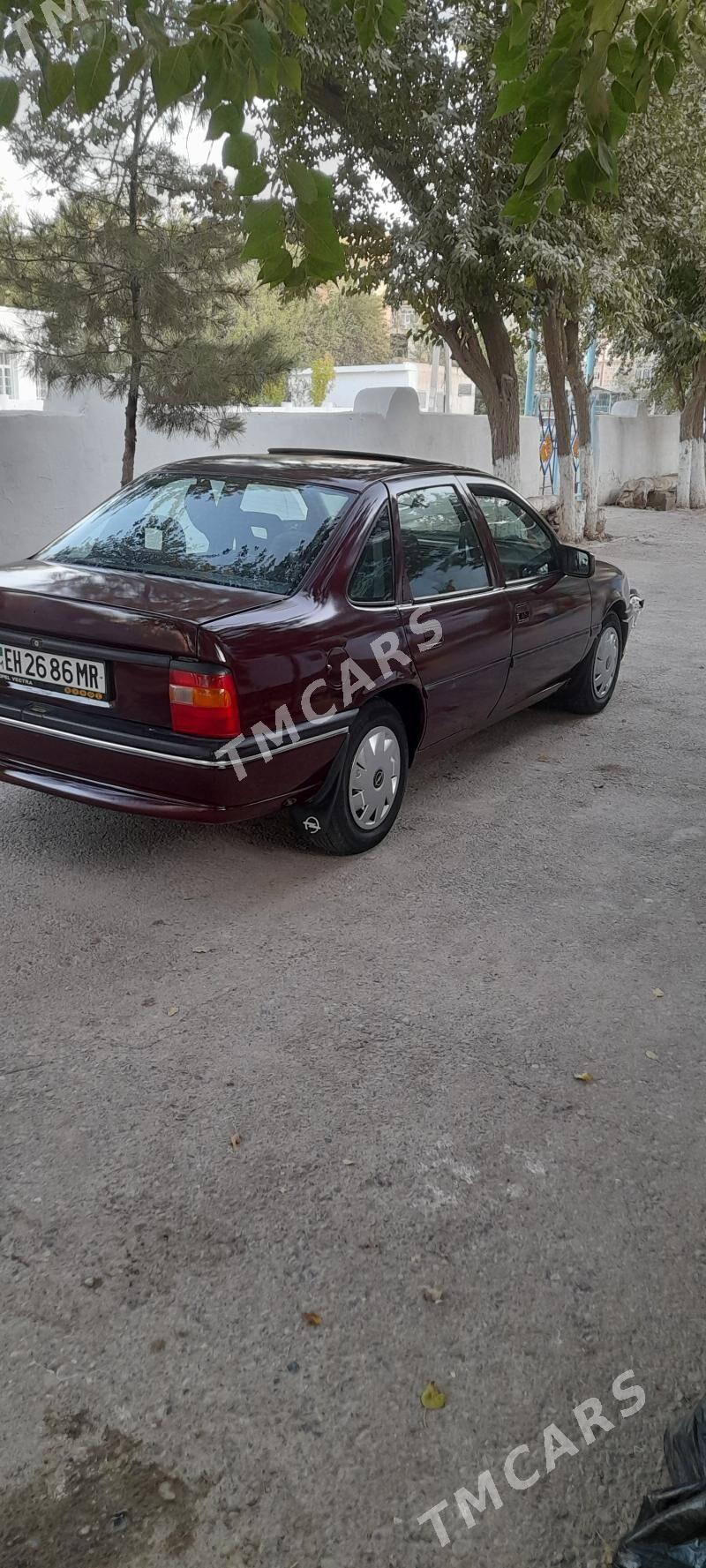 Opel Vectra 1993 - 37 000 TMT - Мары - img 2