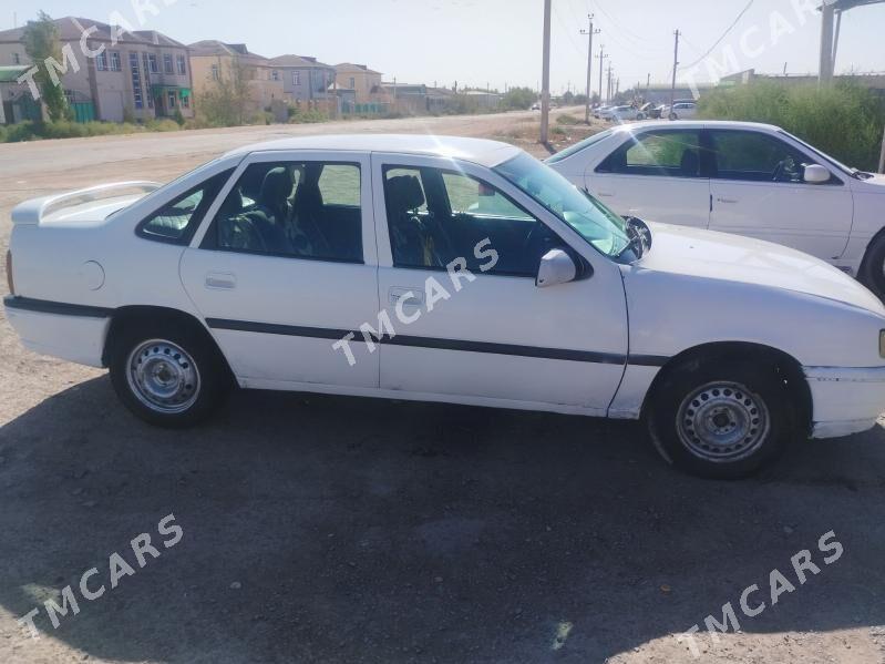 Opel Vectra 1995 - 16 000 TMT - Губадаг - img 3
