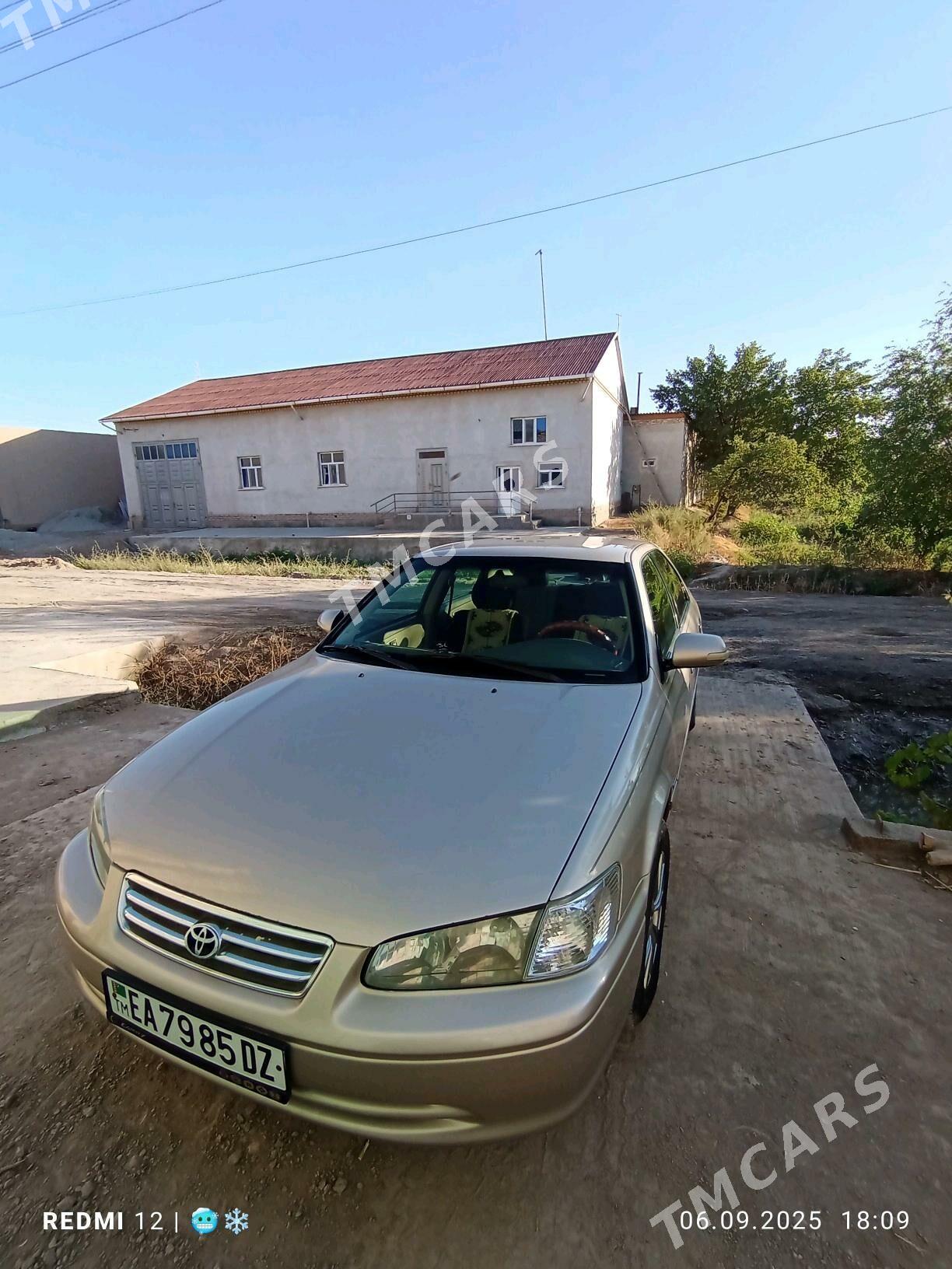 Toyota Camry 2001 - 150 000 TMT - Köneürgenç - img 2
