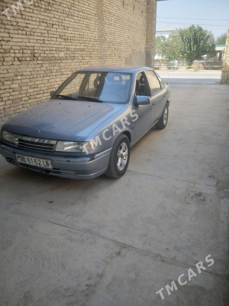 Opel Vectra 1989 - 25 000 TMT - Туркменабат - img 3