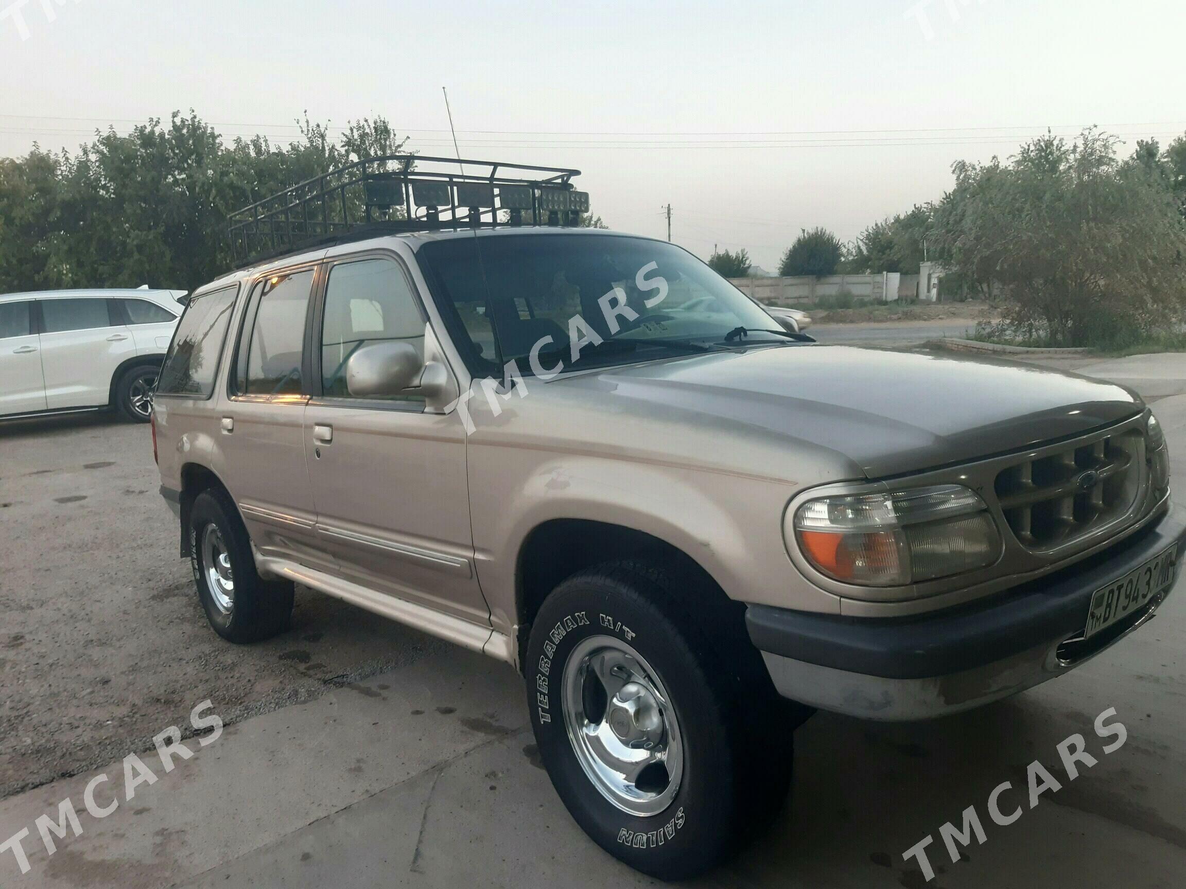 Ford Explorer 1998 - 55 000 TMT - Мары - img 3
