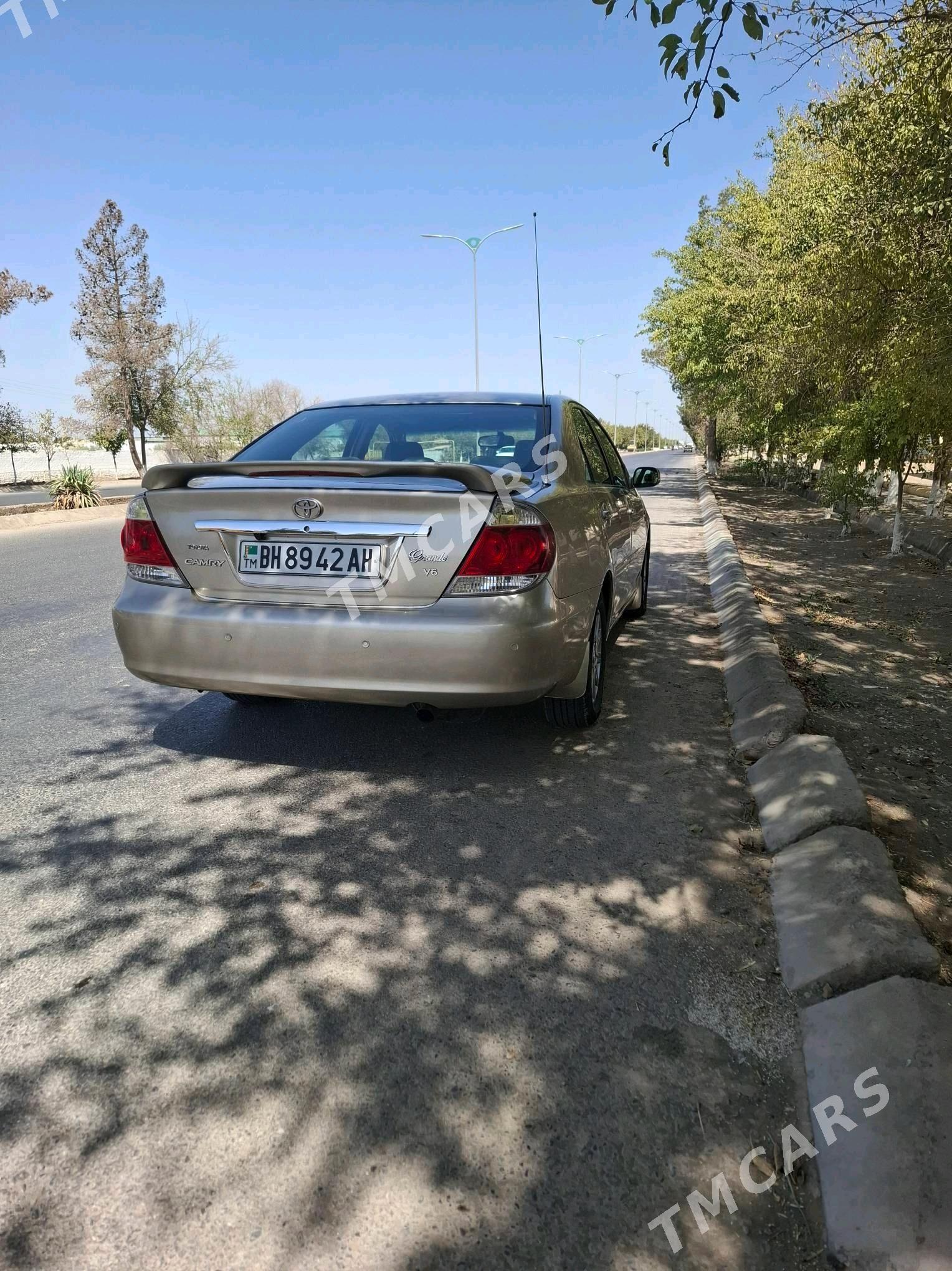 Toyota Camry 2005 - 190 000 TMT - Бабадайхан - img 8