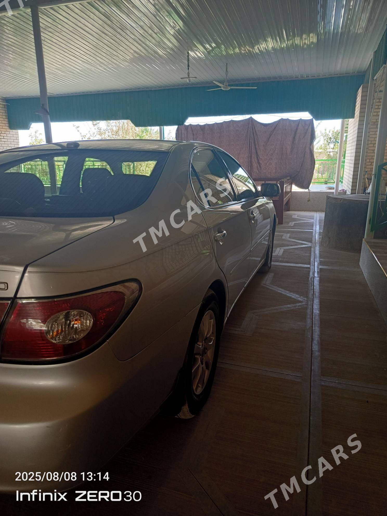 Lexus ES 300 2002 - 205 000 TMT - Халач - img 4