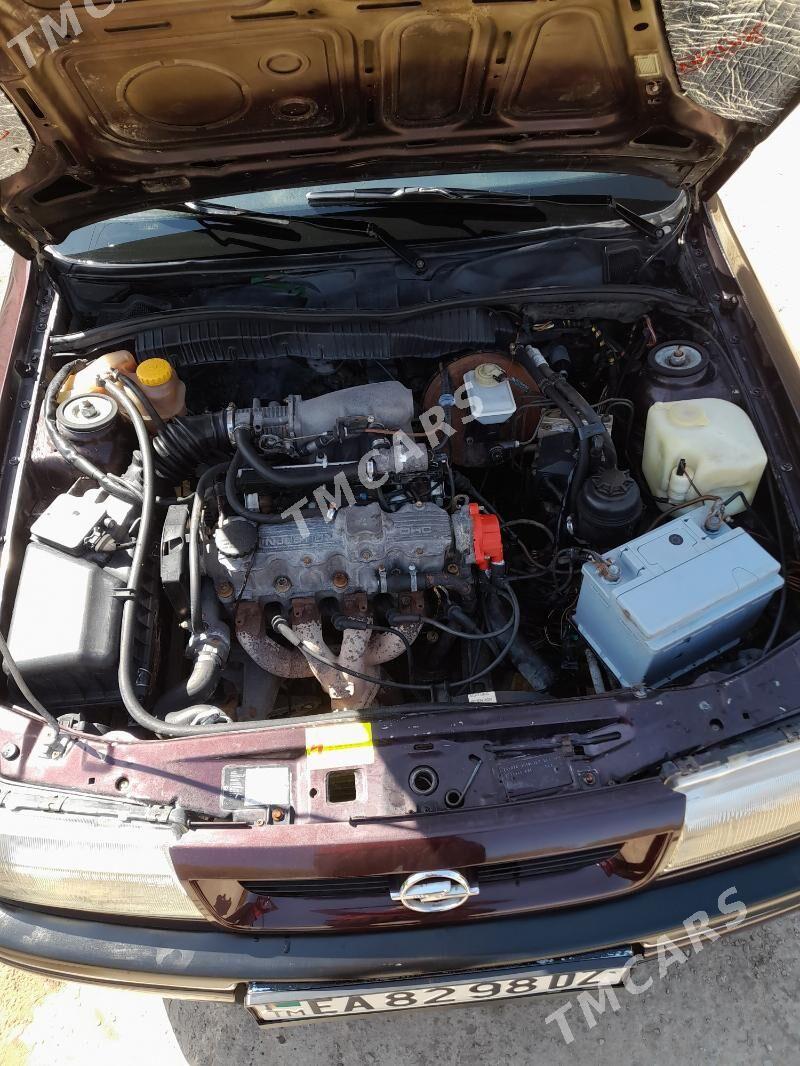 Opel Vectra 1993 - 55 000 TMT - Кёнеургенч - img 3