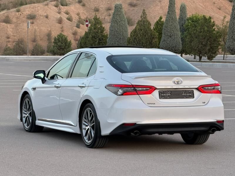 Toyota Camry 2021 - 320 000 TMT - Aşgabat - img 6