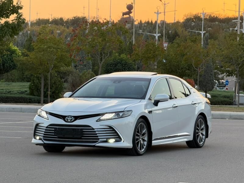 Toyota Camry 2021 - 320 000 TMT - Aşgabat - img 4