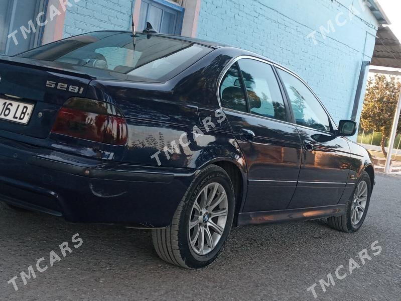 BMW 525 2000 - 90 000 TMT - Сакар - img 5