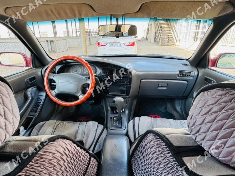 Toyota Camry 1993 - 125 000 TMT - Туркменабат - img 9