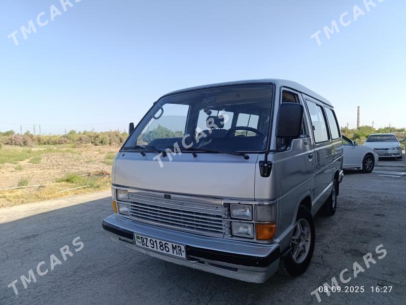 Toyota Hiace 1986 - 52 000 TMT - Mary - img 4