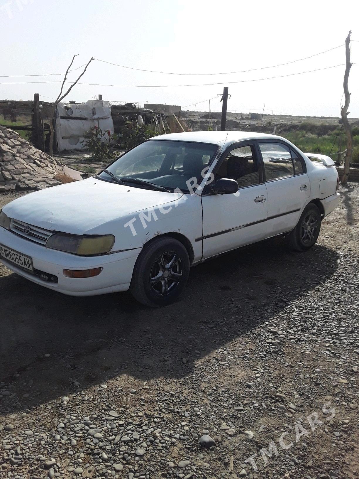 Toyota Corolla 1994 - 40 000 TMT - Серахс - img 6