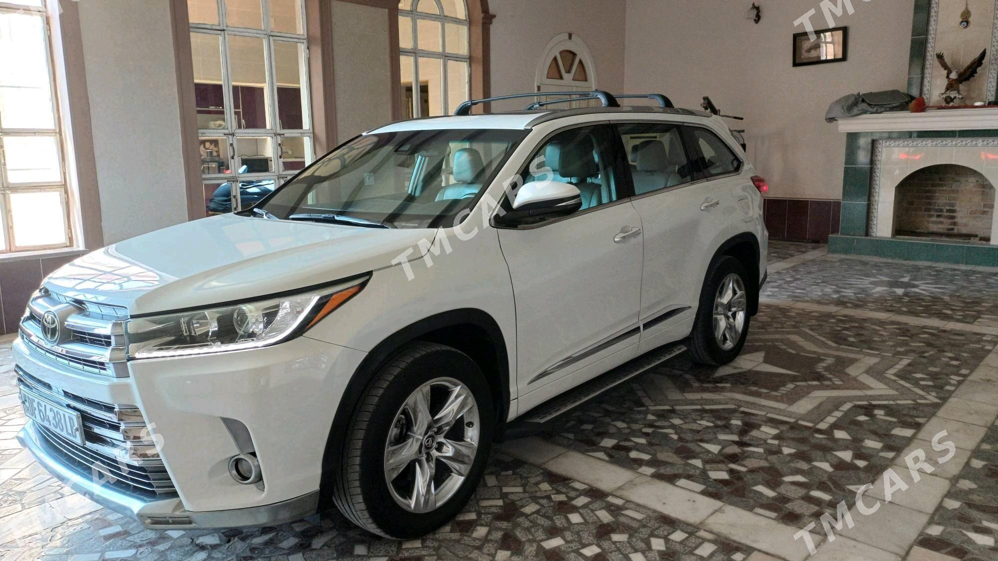 Toyota Highlander 2019 - 520 000 TMT - Туркменабат - img 7