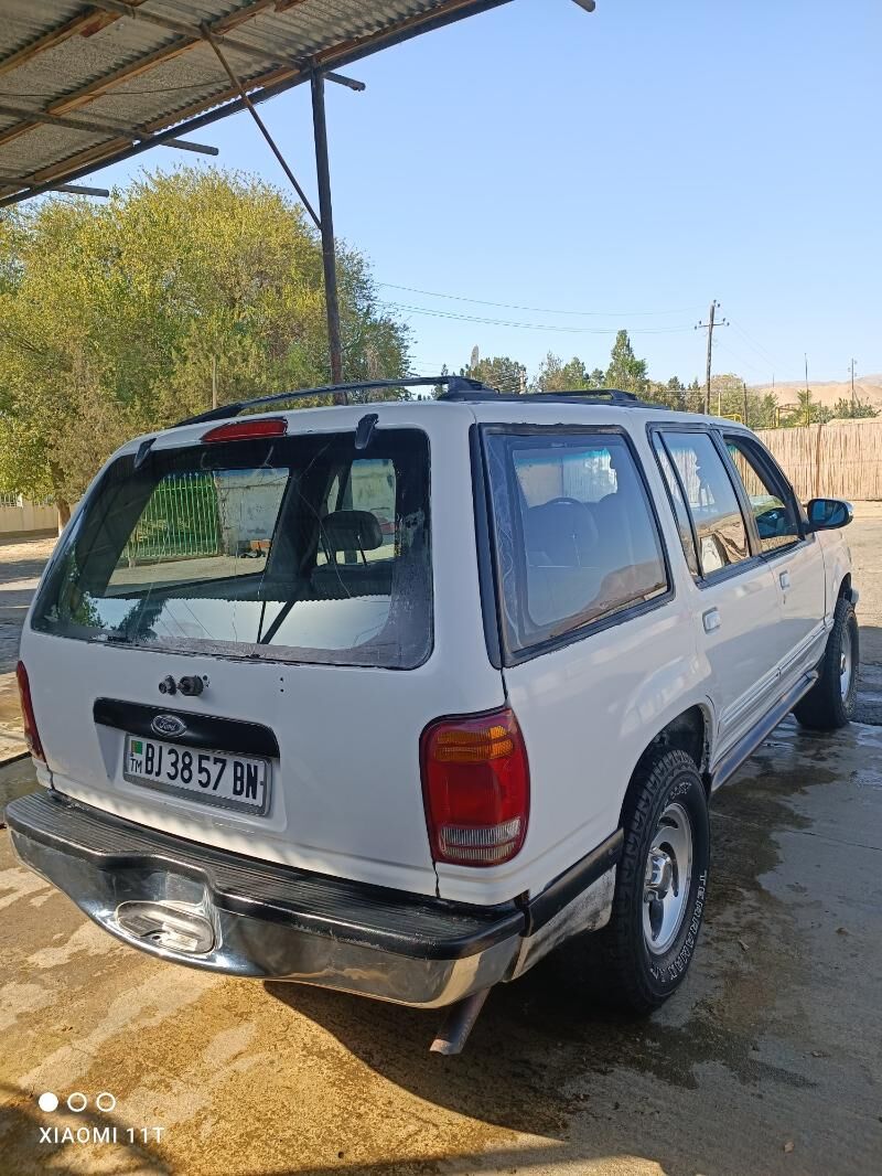 Ford Explorer 1998 - 43 000 TMT - Magtymguly - img 4
