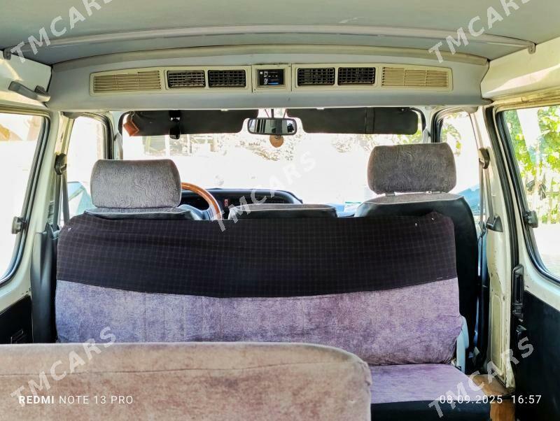 Toyota Hiace 2001 - 152 000 TMT - Baýramaly - img 7
