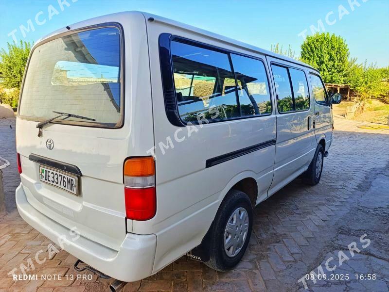 Toyota Hiace 2001 - 152 000 TMT - Baýramaly - img 8