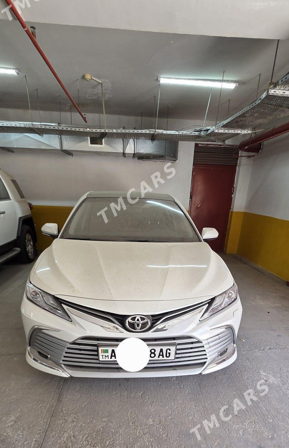 Toyota Camry 2023 - 730 000 TMT - Aşgabat - img 2