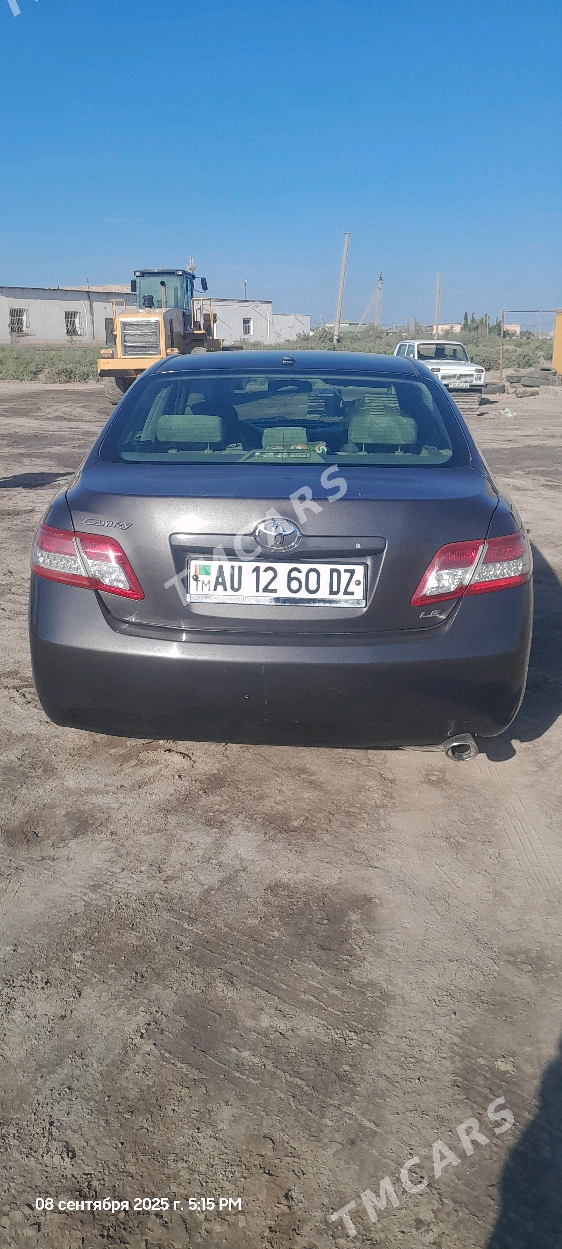 Toyota Camry 2011 - 190 000 TMT - Gurbansoltan Eje - img 3