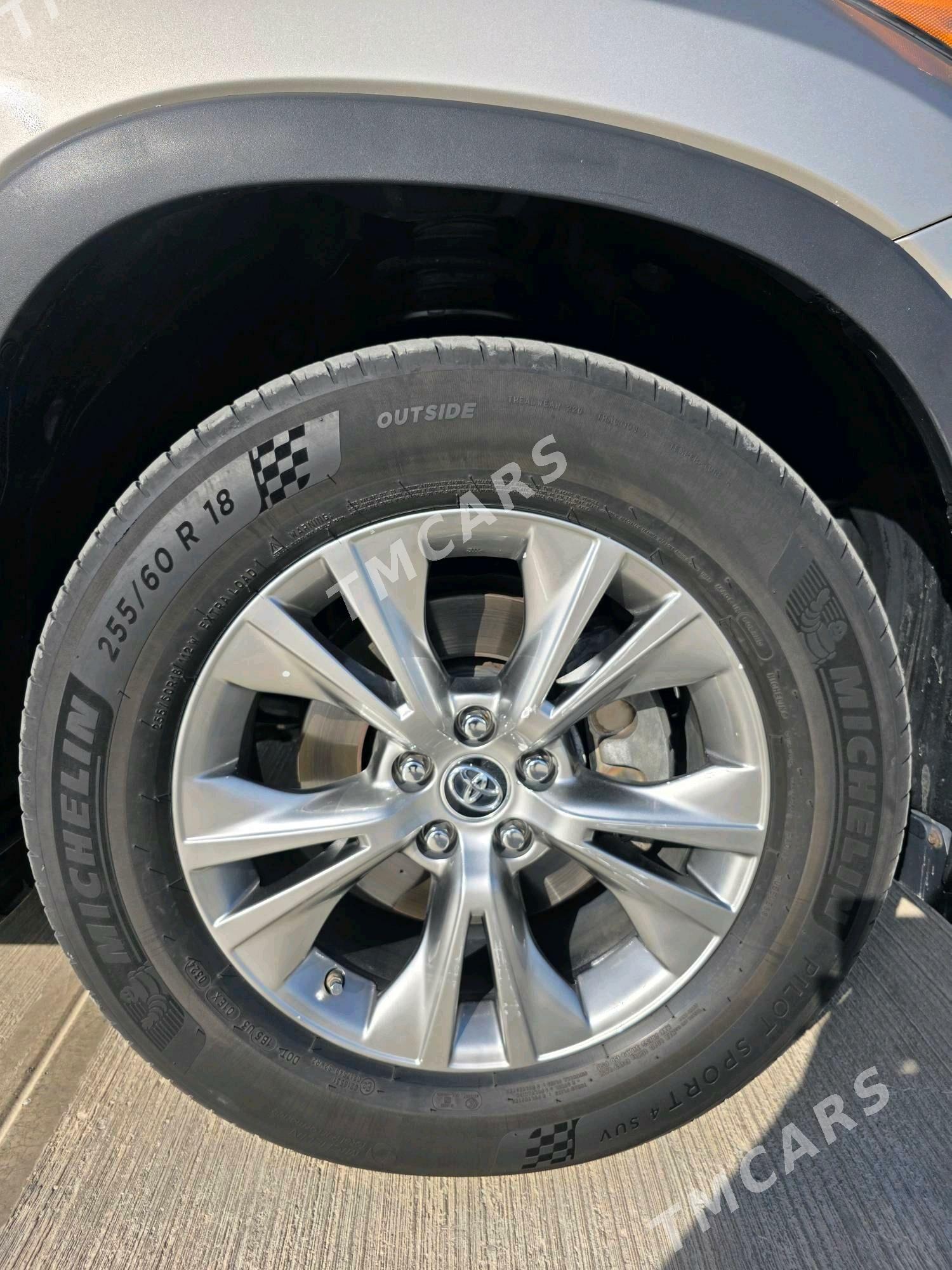 Toyota Highlander 2016 - 510 000 TMT - Aşgabat - img 10