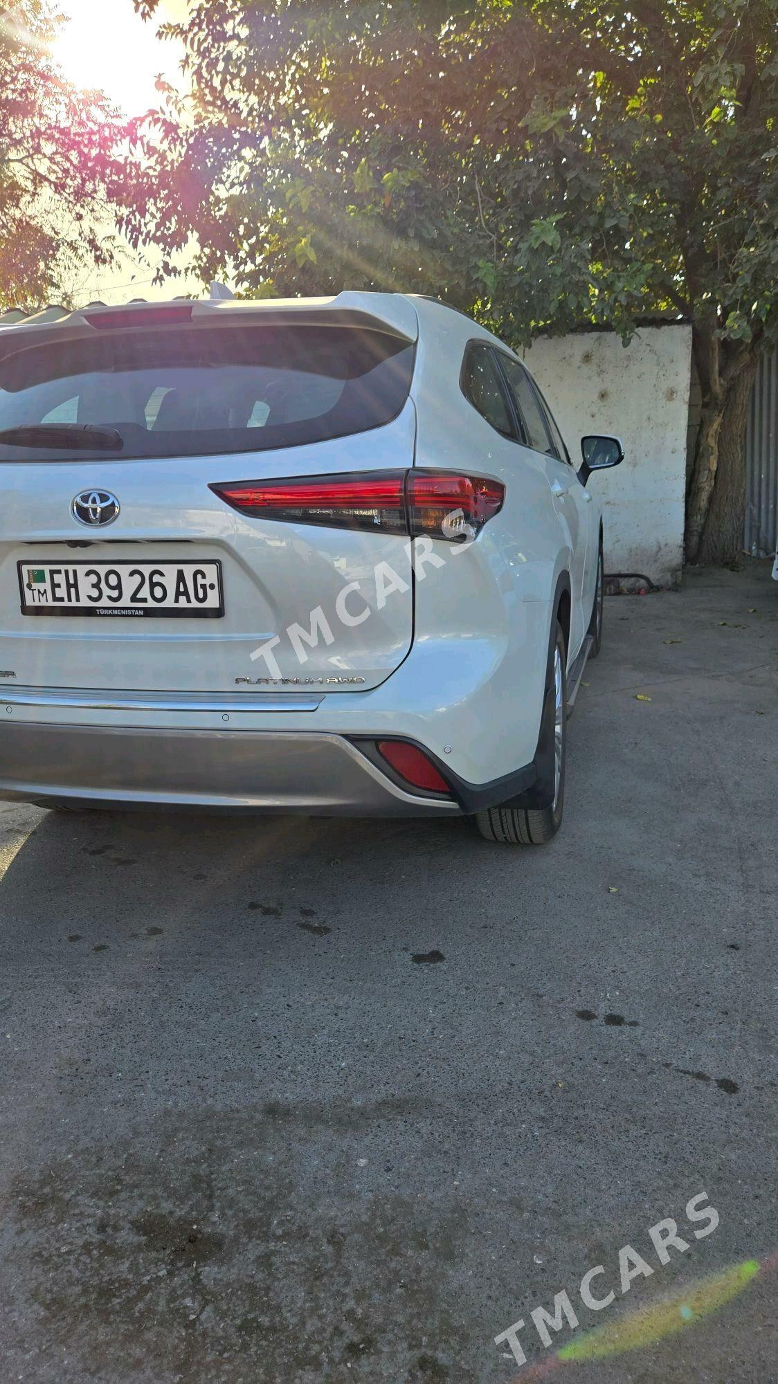 Toyota Highlander 2021 - 595 000 TMT - Aşgabat - img 4