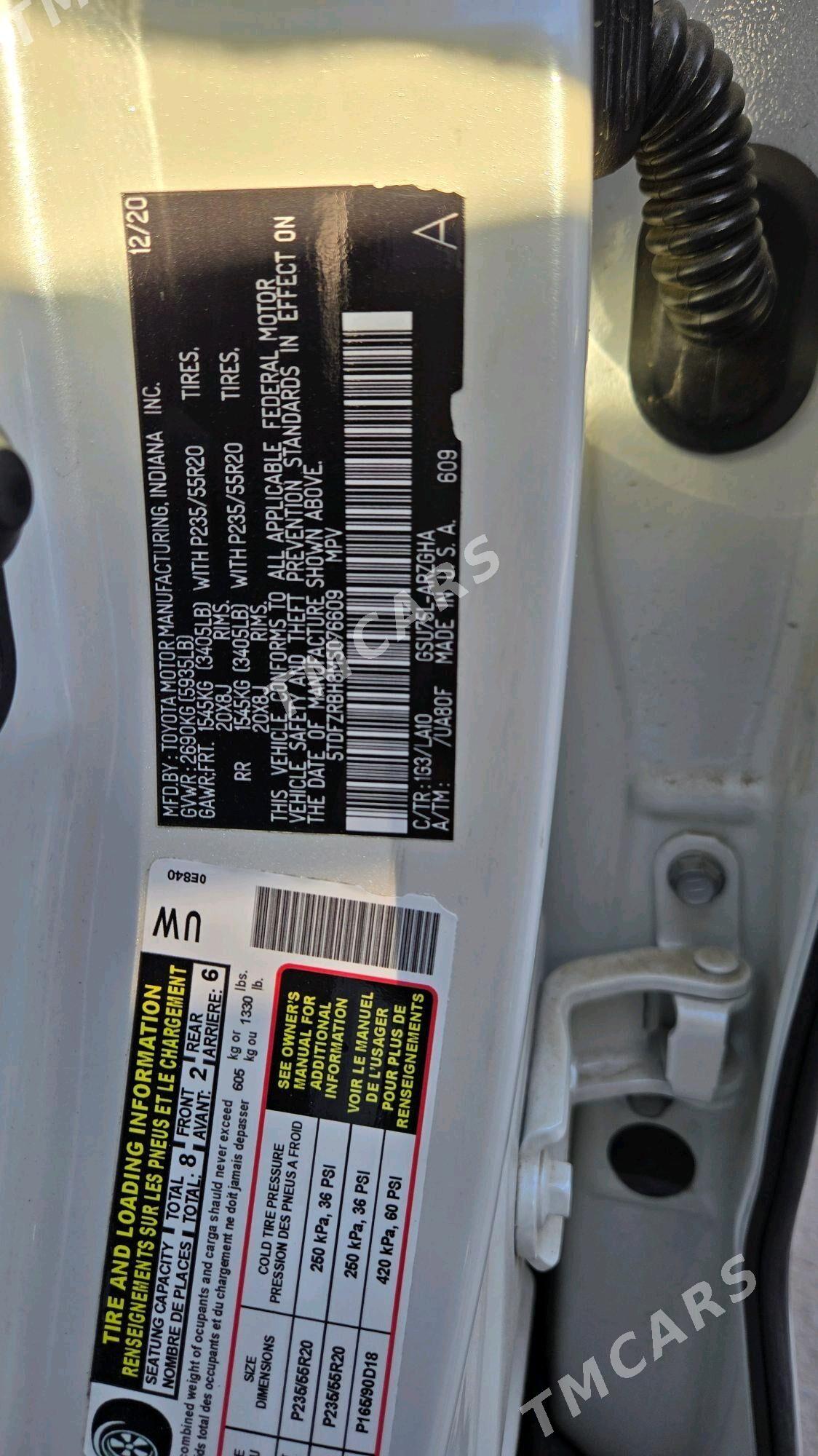 Toyota Highlander 2021 - 595 000 TMT - Aşgabat - img 8