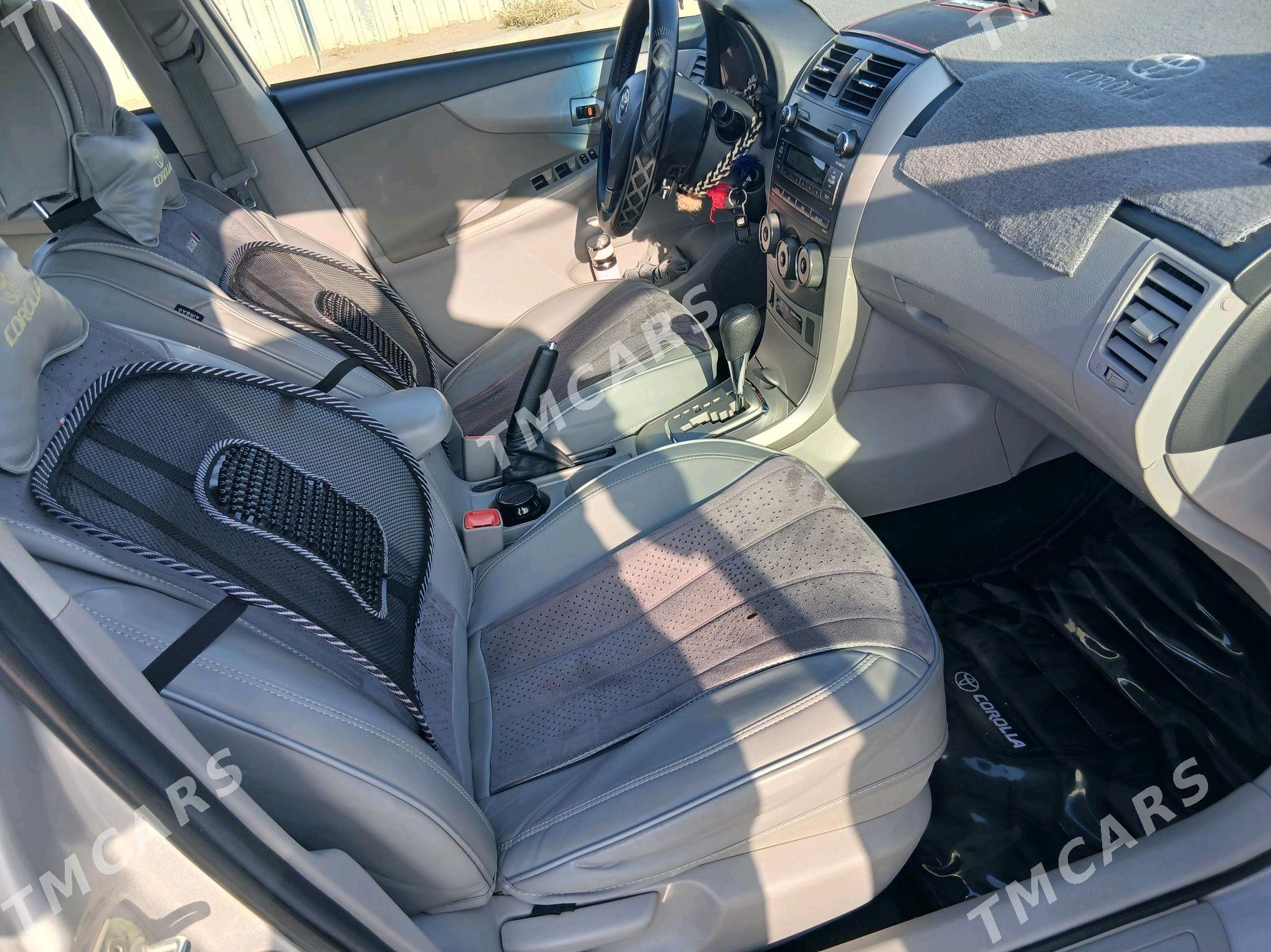 Toyota Corolla 2011 - 160 000 TMT - Türkmenbaşy - img 3