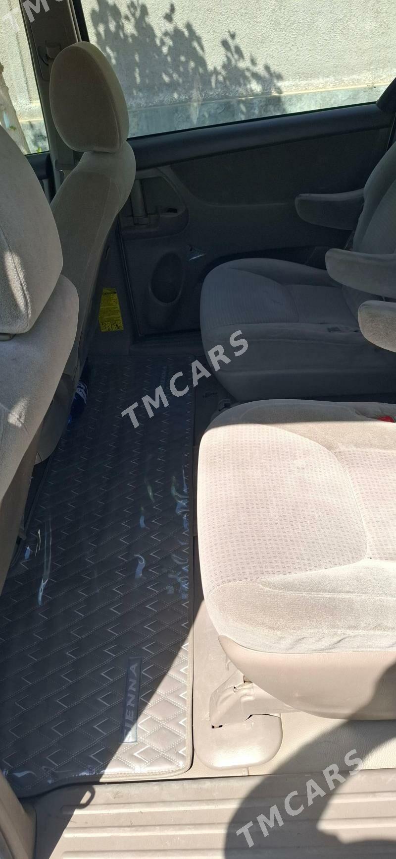 Toyota Sienna 2009 - 220 000 TMT - Ашхабад - img 6