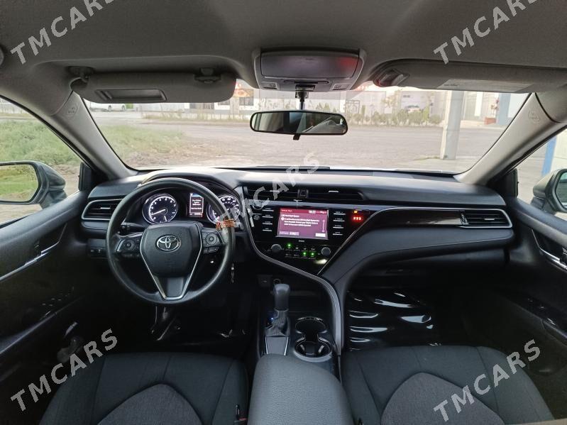 Toyota Camry 2020 - 285 000 TMT - Мары - img 9