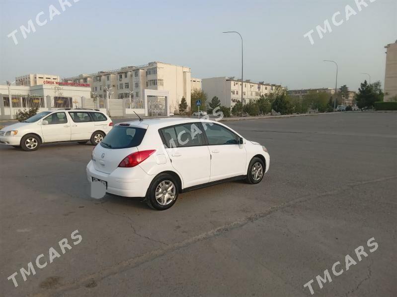 Nissan Versa 2009 - 129 000 TMT - Gagarin köç, köne Howa menzili - img 2