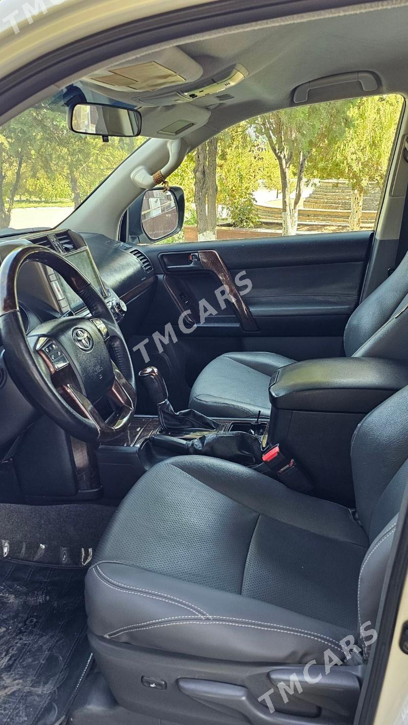 Toyota Land Cruiser Prado 2011 - 500 000 TMT - Туркменабат - img 4