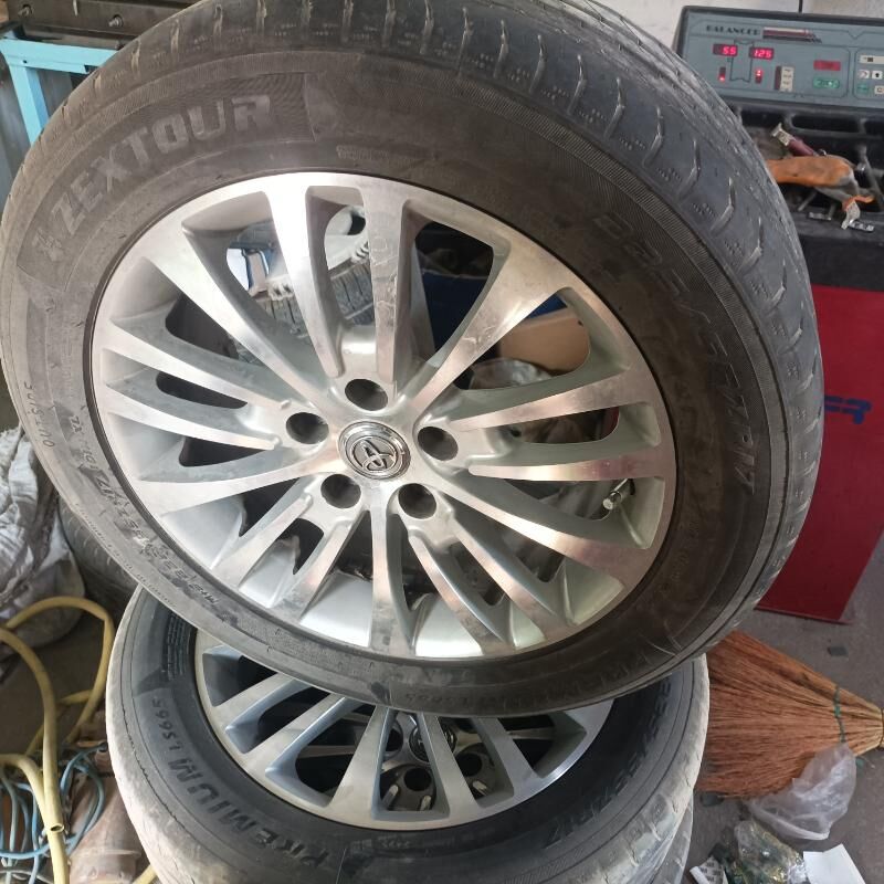 Toyota disga 17lik 2 000 TMT - Balkanabat - img 3