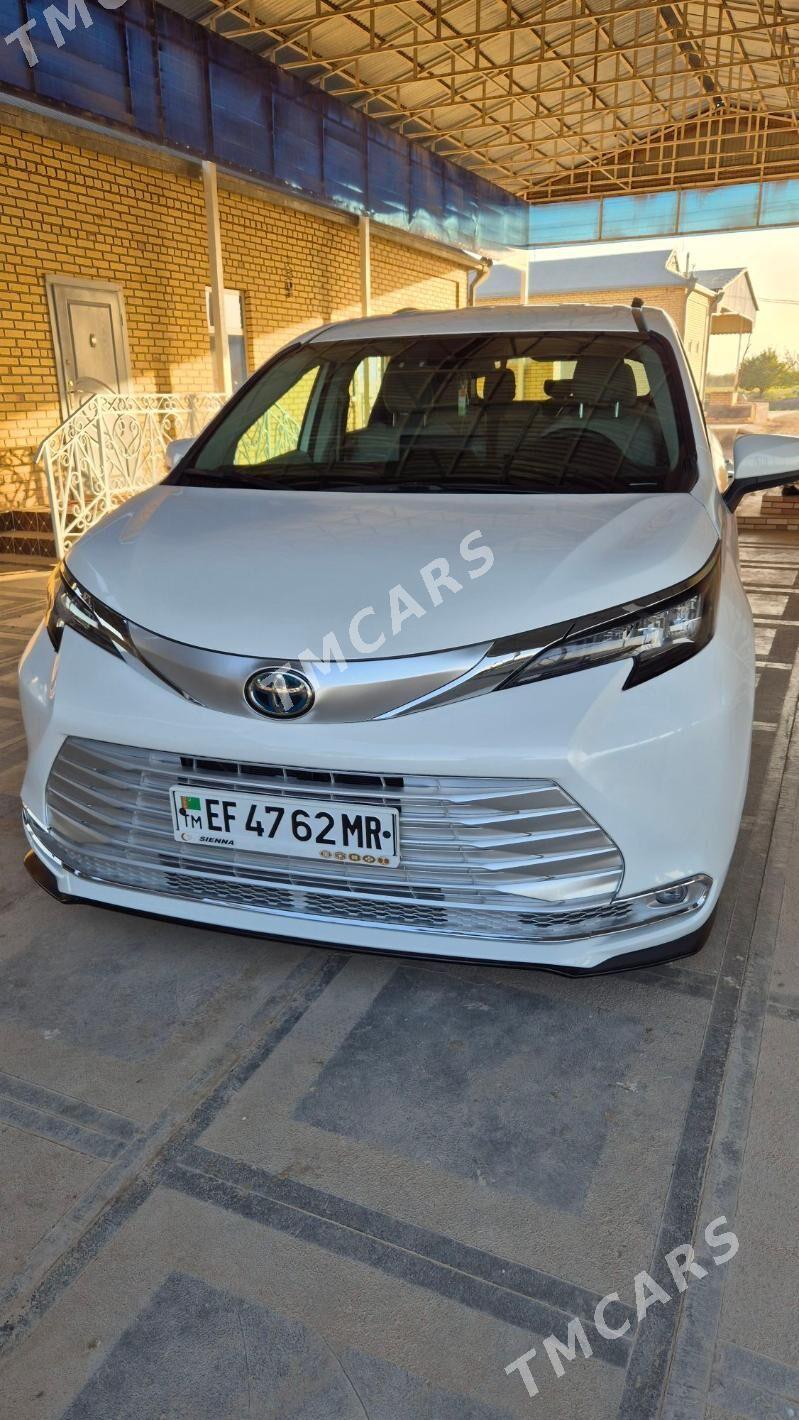 Toyota Sienna 2021 - 480 000 TMT - Мары - img 6