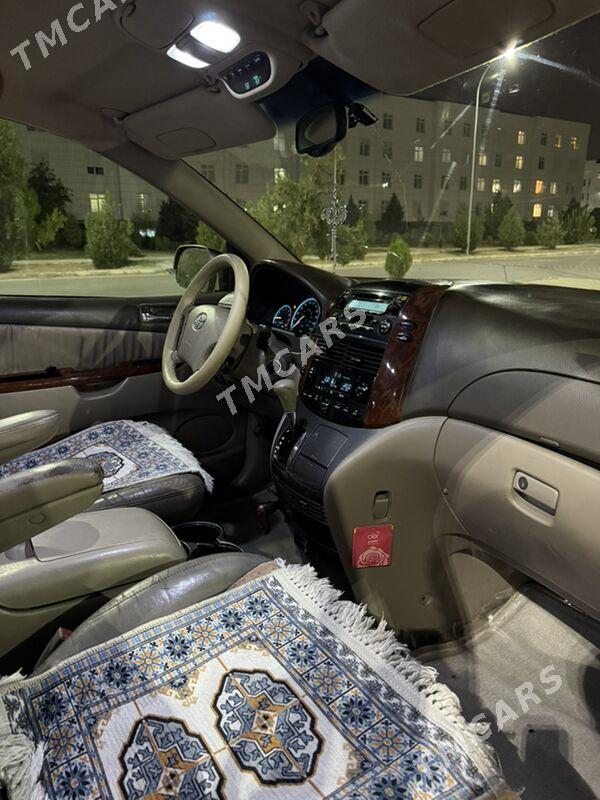 Toyota Sienna 2004 - 185 000 TMT - Ашхабад - img 5