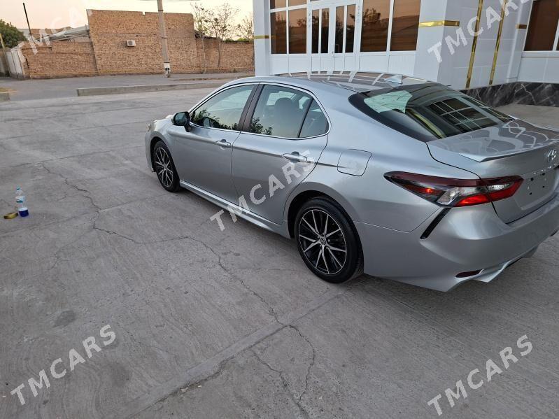 Toyota Camry 2022 - 335 000 TMT - Türkmenabat - img 3