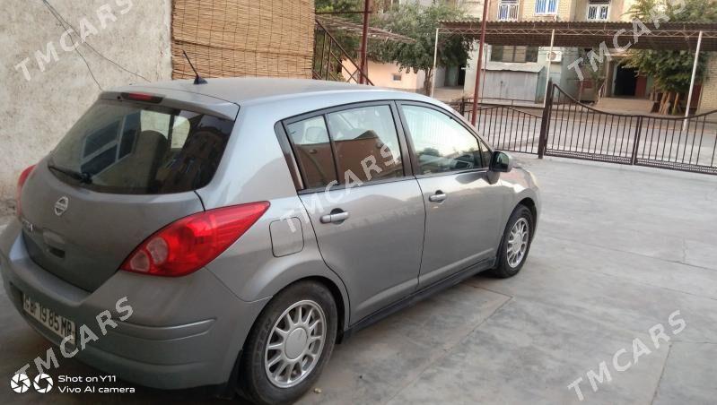 Nissan Versa 2009 - 110 000 TMT - Mary - img 3