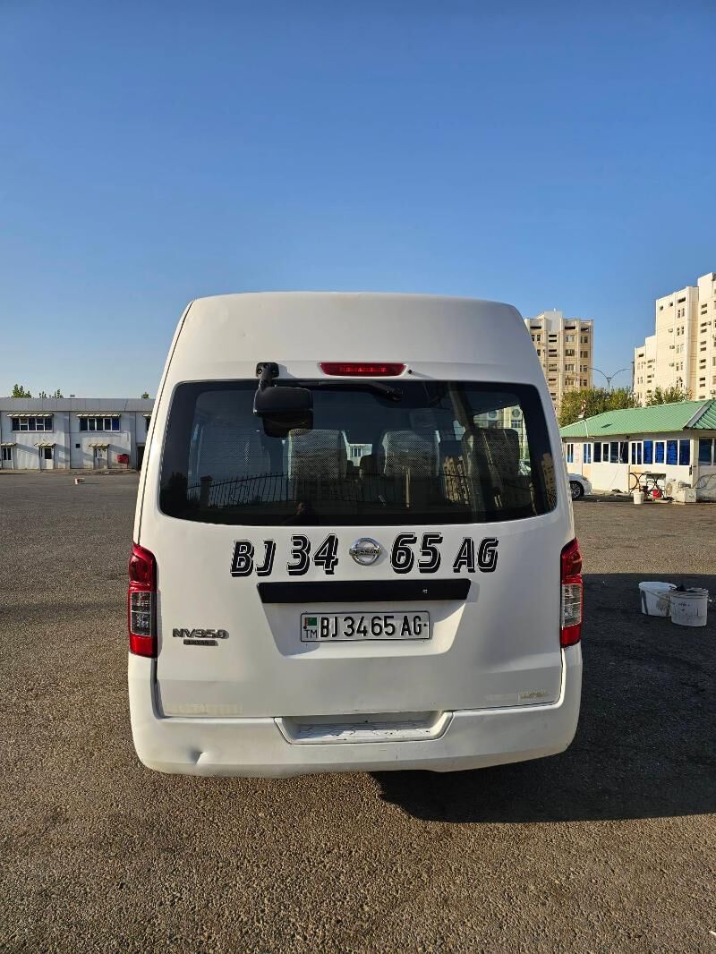 Toyota Hiace 2014 - 270 000 TMT - Aşgabat - img 6
