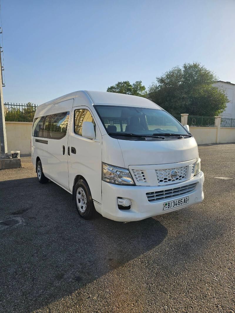 Toyota Hiace 2014 - 270 000 TMT - Aşgabat - img 2