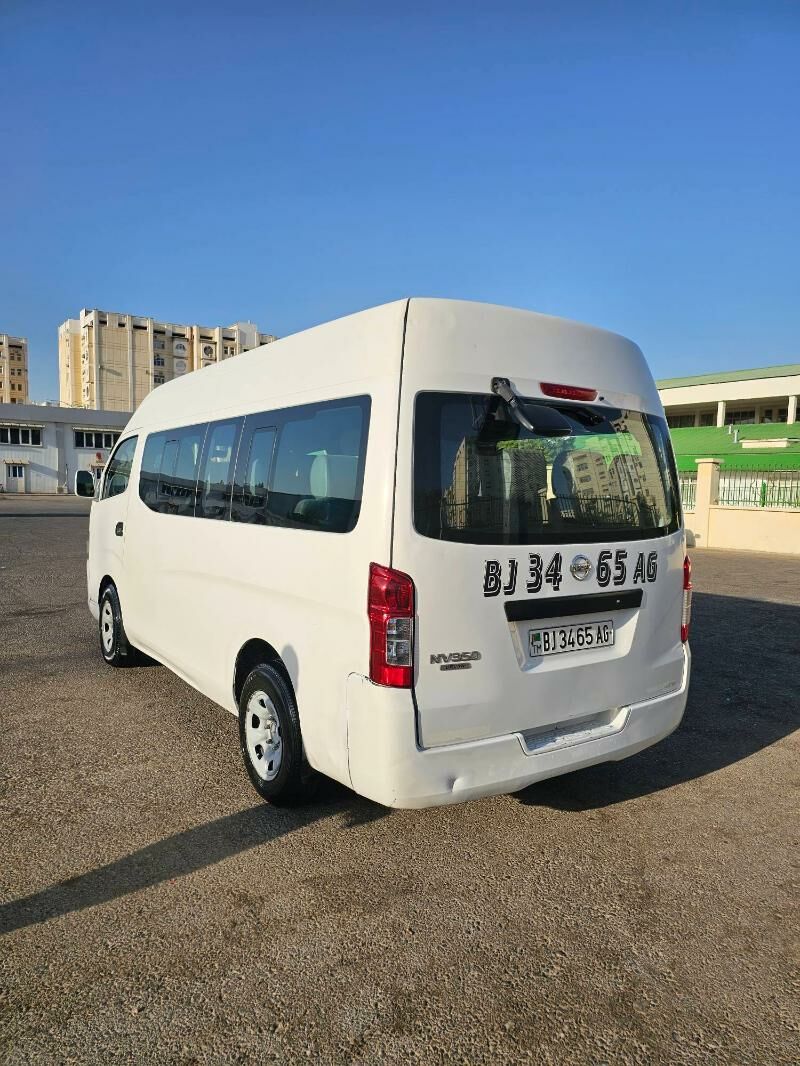 Toyota Hiace 2014 - 270 000 TMT - Aşgabat - img 5
