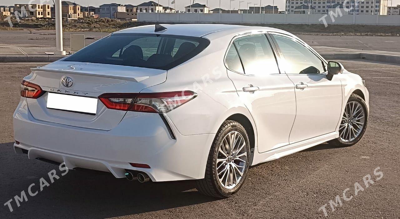 Toyota Camry 2019 - 270 000 TMT - Туркменабат - img 4