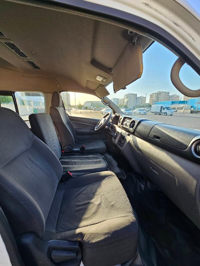 Toyota Hiace 2014 - 270 000 TMT - Aşgabat - img 8