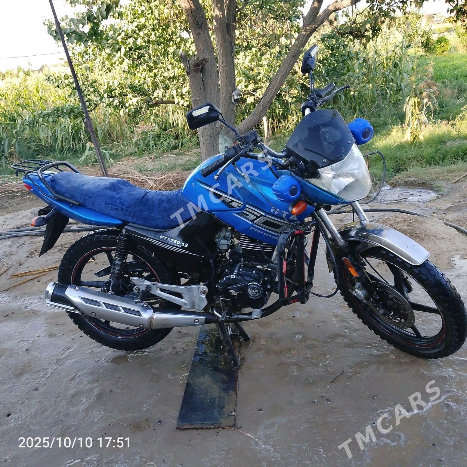 Fekon FK200-14G 2016 - 18 000 TMT - Seýdi - img 4