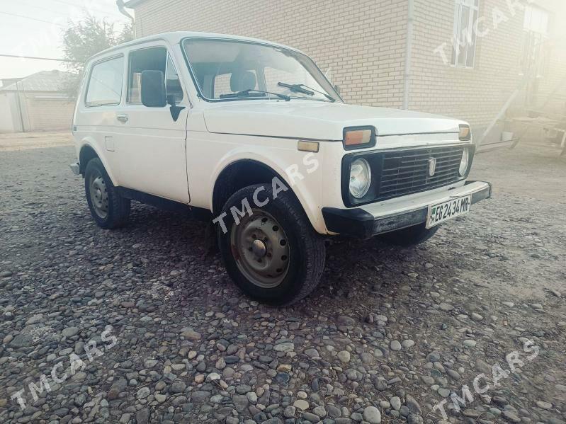 Lada Niva 1986 - 24 000 TMT - Сакарчага - img 4