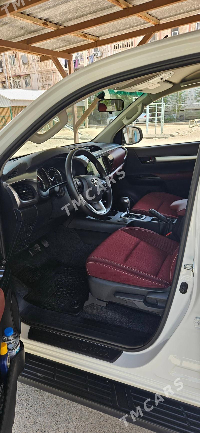 Toyota Hilux 2024 - 620 000 TMT - Mary - img 6