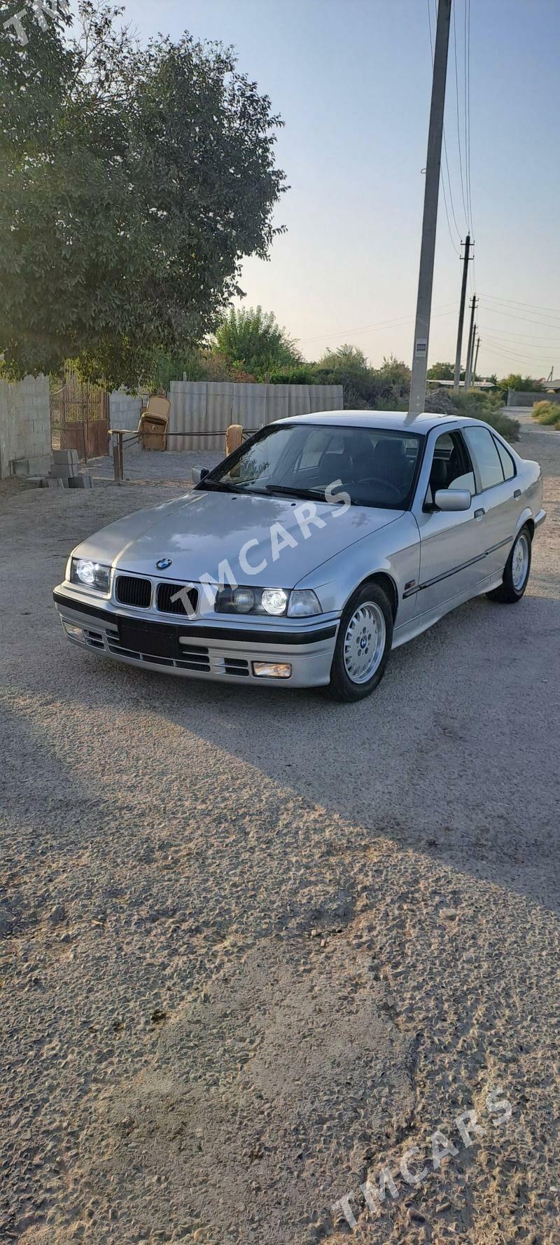 BMW 3 Series 1992 - 44 000 TMT - Kaka - img 4